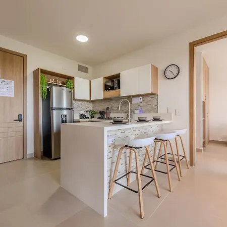 Apartment Getaway - Laguna Cristalina - 2br - 7 Pax